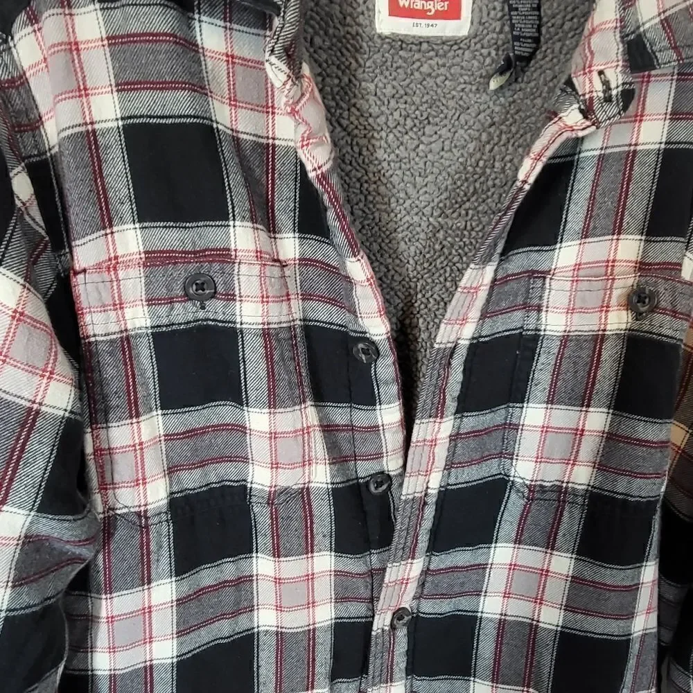Wrangler Men's Plaid Shacket